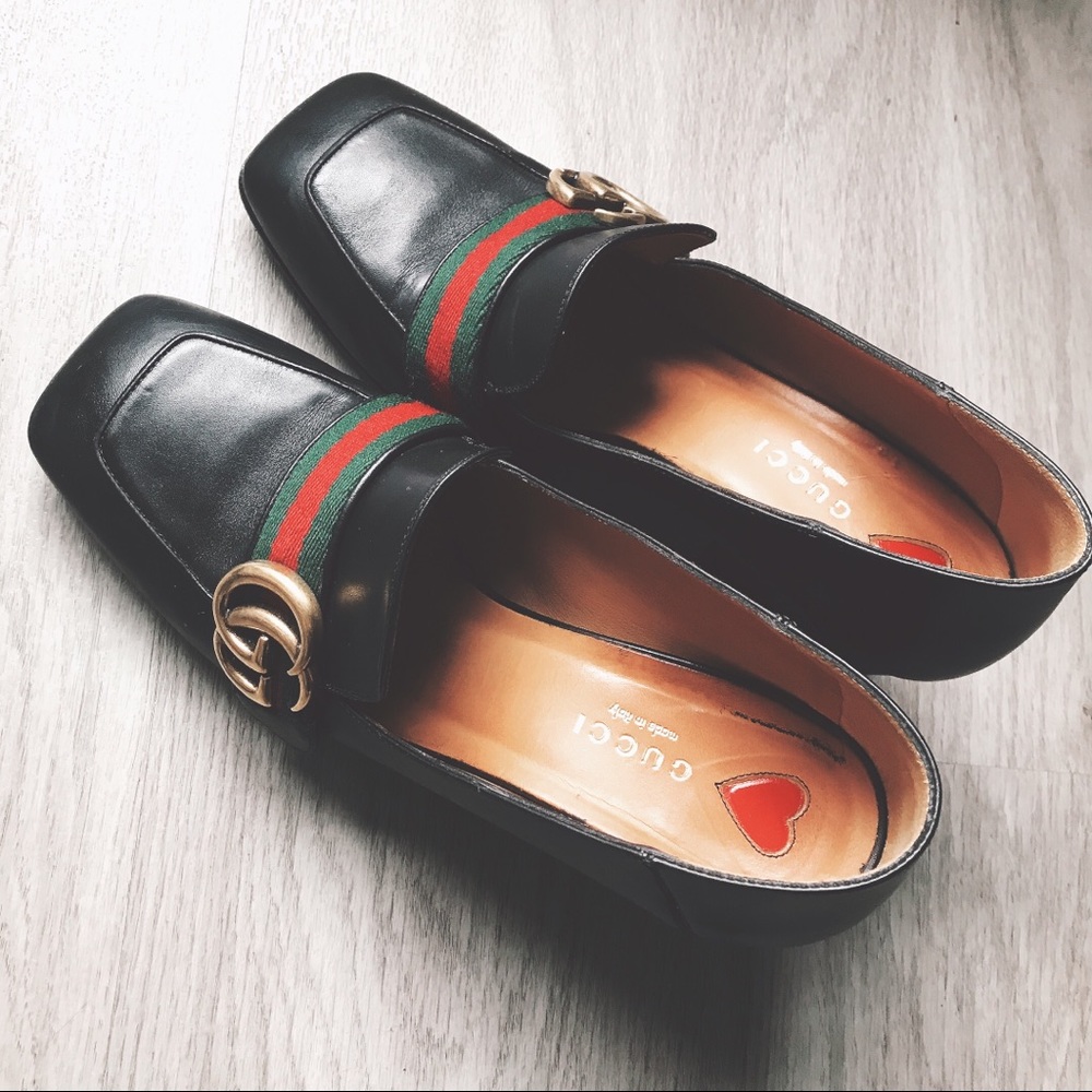 Gucci Leather mid-heel loafer